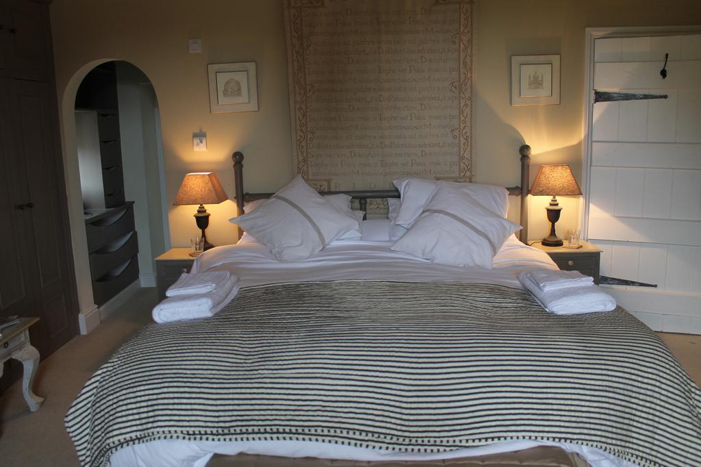 Roundhill Farmhouse Kelston Cameră foto